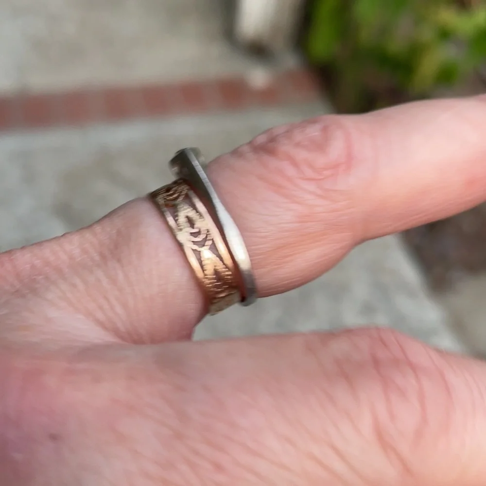 Vintage sterling silver ring with genuine crystal